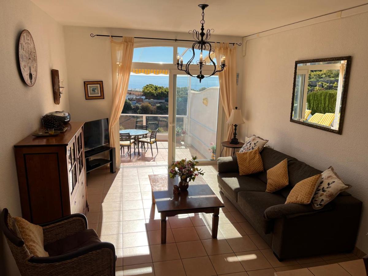 Delightful Burriana House With Magnificent Beach & Sea Views. Nerja Dış mekan fotoğraf